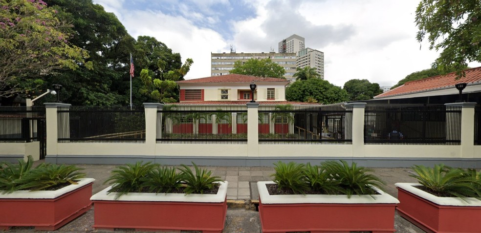 Contato / Horários - Embaixada e Consulados dos EUA no Brasil