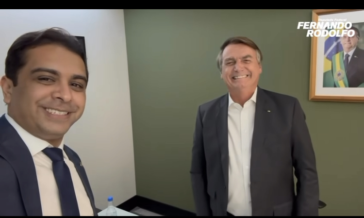 Fernando Rodolfo visita Bolsonaro e grava vídeo para Caruaru