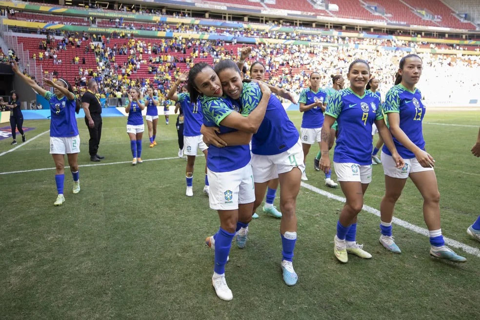 Expediente será flexibilizado em jogos da seleção feminina de futebol
